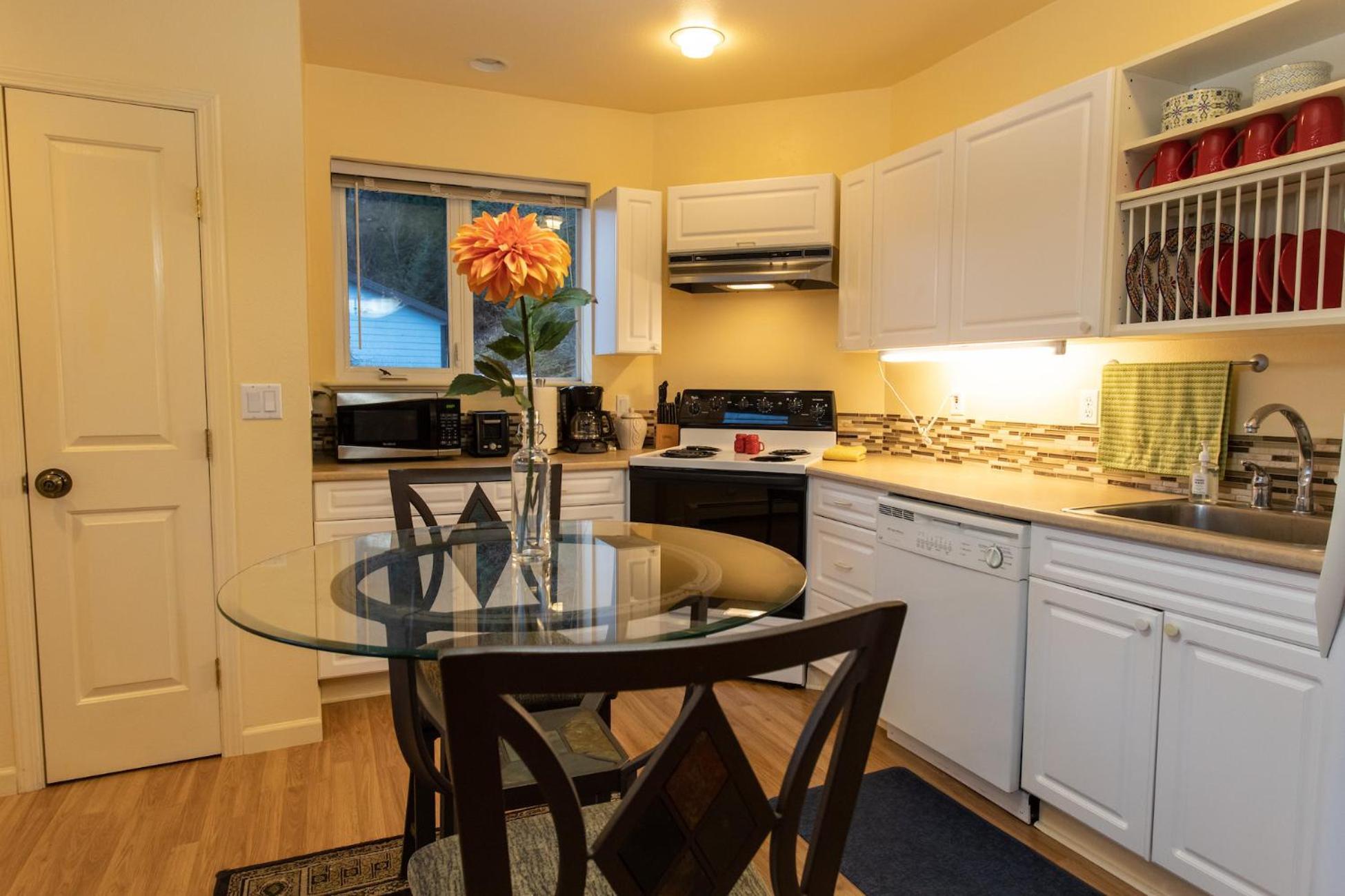 Kelli Creek Cottage - Reduced Price On Tours Juneau Exterior foto